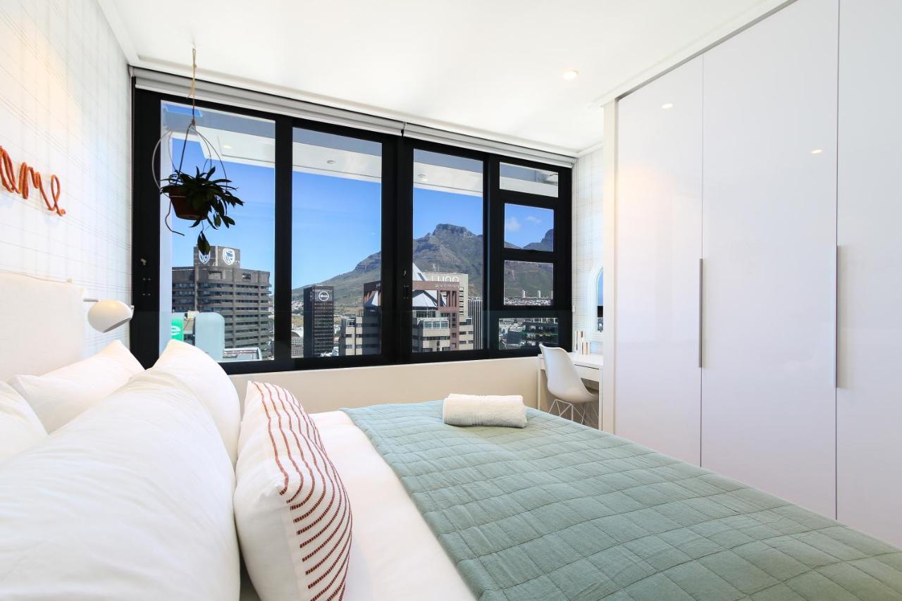 16 On Bree 3102 Cape Town